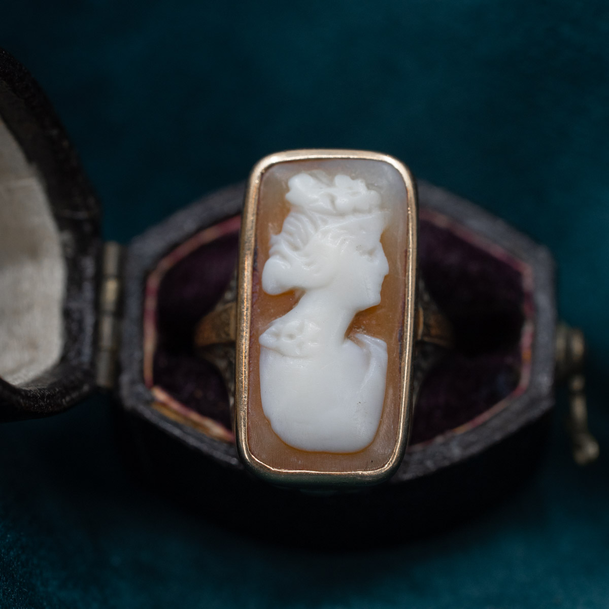 Antique Rectangle Conch Shell Ring