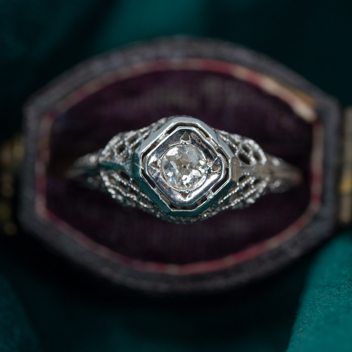 Diamond Filigree Lattice Ring